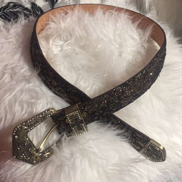 Ladies cowgirl Boots & belt - Picture 3 of 5